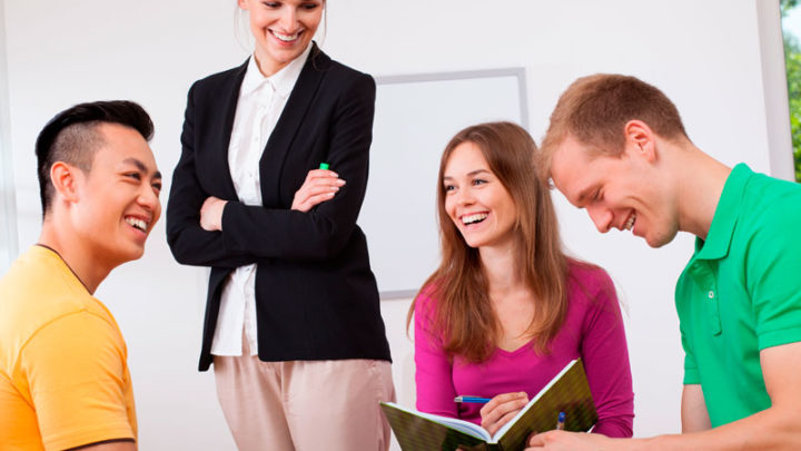 Cursos regulares de idiomas de la UTN Avellaneda