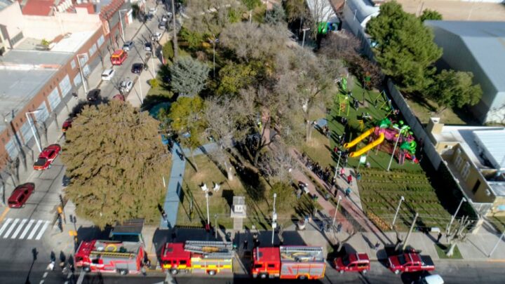 Inauguraron la remodelación integral de la plaza José Mármol, en Piñeiro